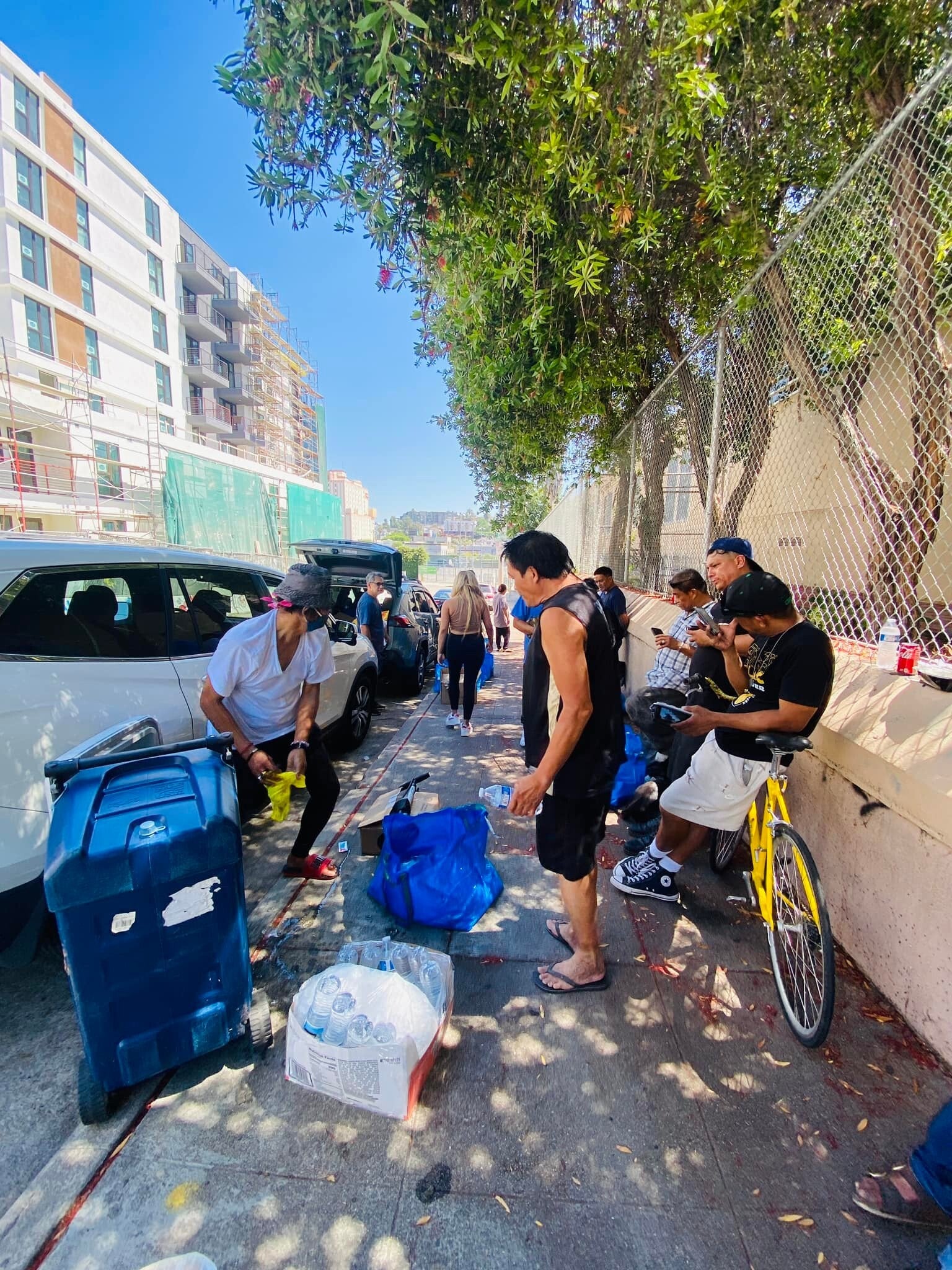 LA Volunteer 3