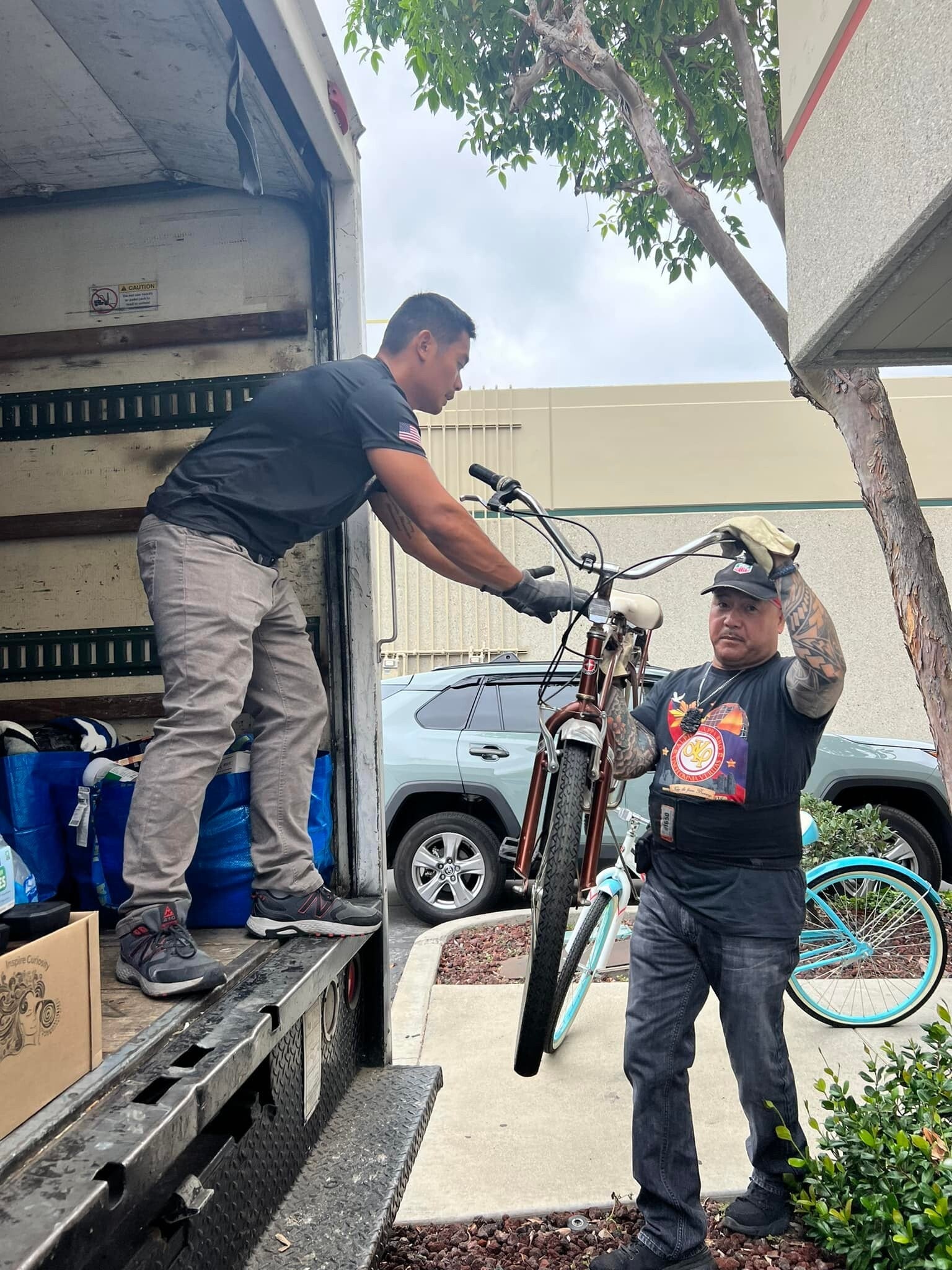 LA Volunteer 4