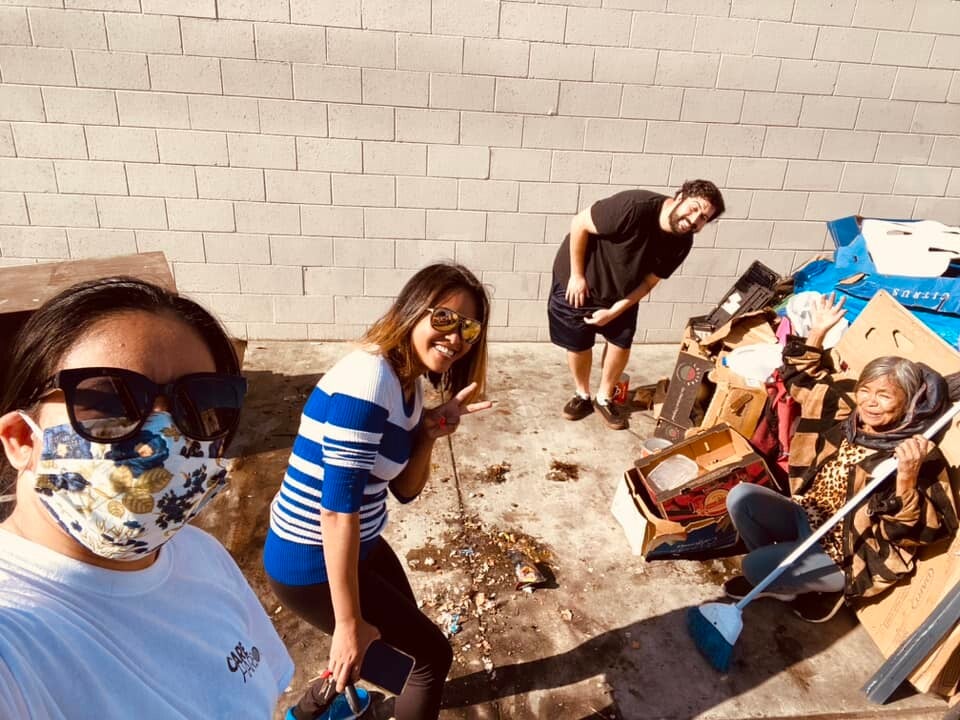 LA Volunteer 8